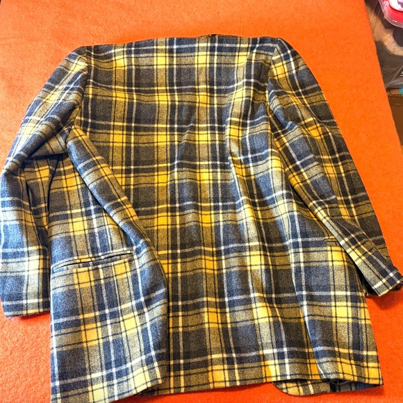 Vintage Daniel Hechter yellow and charcoal plaid blazer made in Hungary VGUC - Picture 12 of 12